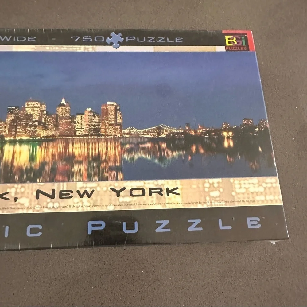 Vintage New York City Skyline Panoramic Puzzle 750 Pieces Unopened